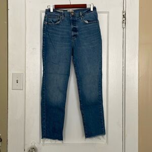 Universal thread high rise 90s slim jeans 8 regular frayed hem